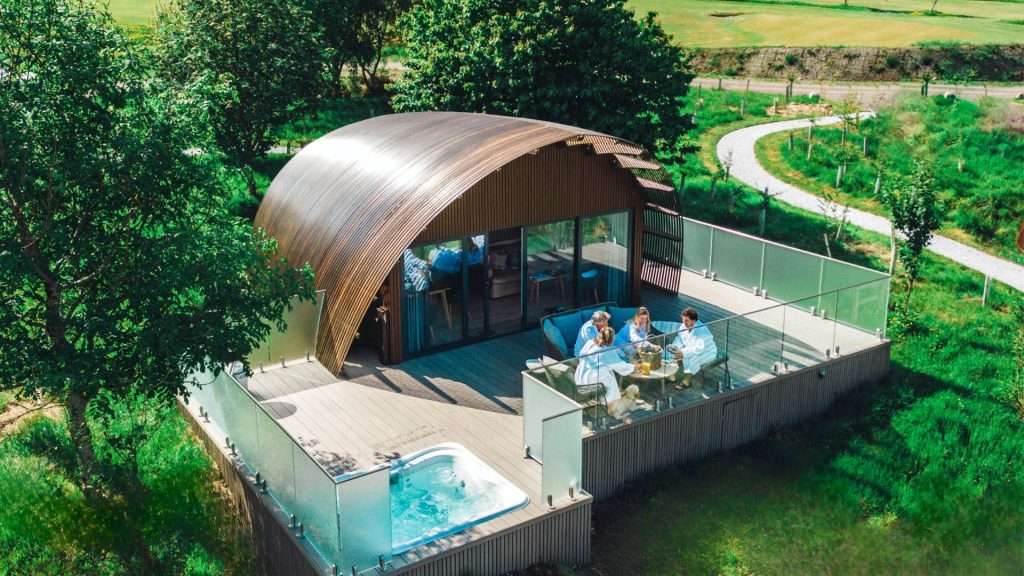SeaBeds Luxury Lookouts with Hot tubs, Pet friendly hot tub lodges Scotland