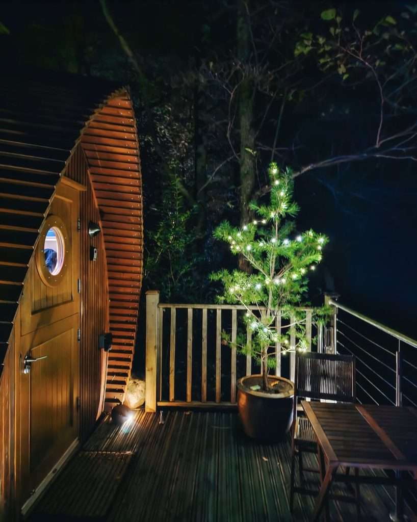 RiverBeds Luxury Wee Lodges in December.