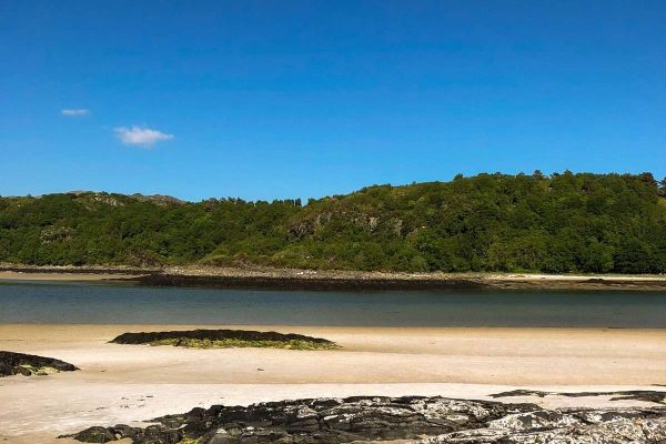 beach-morar-woodlands-glencoe-highlands-scotland-2400x1600