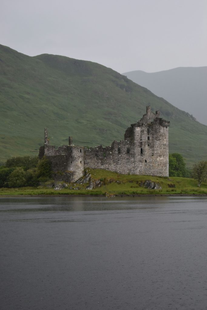 kilchurn castle near glencoe